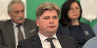 Александр Свистунов