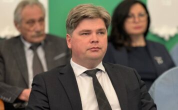 Александр Свистунов