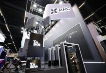 Технологическая компания YADRO (входит в «ИКС Холдинг») и мобильный оператор билайн в рамках X конференции «Цифровая индустрия промышленной России» (ЦИПР) продемонстрировали работу телекоммуникационного оборудования, разработанного в России