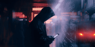 Хакер мошенник взлом (с) Bi.zone