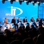 Форум «ПРОФ-IT.2025». Пленарная сессия. Фото (с) ЭЦЭГ