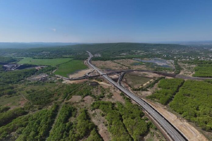 Дорога на Дальнем Востоке. Фото (с) Минтранс России