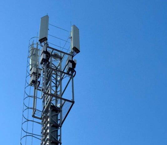 Вышка связи. Фото (с) Ростелеком