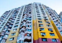 Эксперимент с электронными платёжками за ЖКУ в Подмосковье продлён на 2026 год Фото (с) freepik/frimufilms