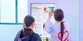 молодёжь благотворительность. Фото (с) mos.ru