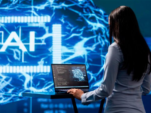 Фото (с) freepik/DC Studio