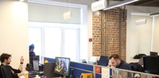 офис компания разработчики программисты . Фото (с) ФРИИ