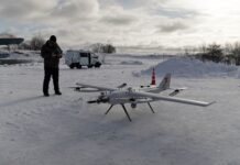 (с) Аленьков