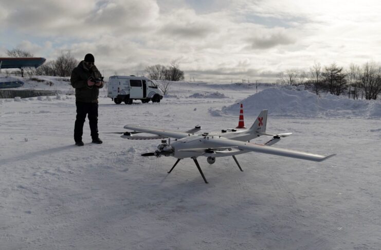 (с) Аленьков