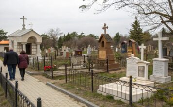 Кладбище. Фото (с) тюменская ритуальная компания