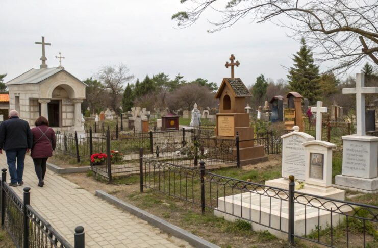 Кладбище. Фото (с) тюменская ритуальная компания