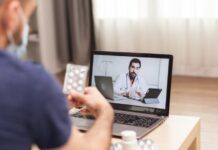 Фото (с) magnific.com/DC Studio