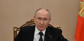 (с) Кремль
