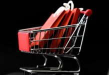 За неисполнение требований законодательства о платформенной экономике последуют штрафы – подписан закон Фото (с) magnific.com