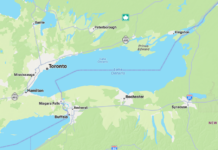 Apple переименовала озеро Онтарио в Америка по указке президента США Фото (с) maps.apple.com